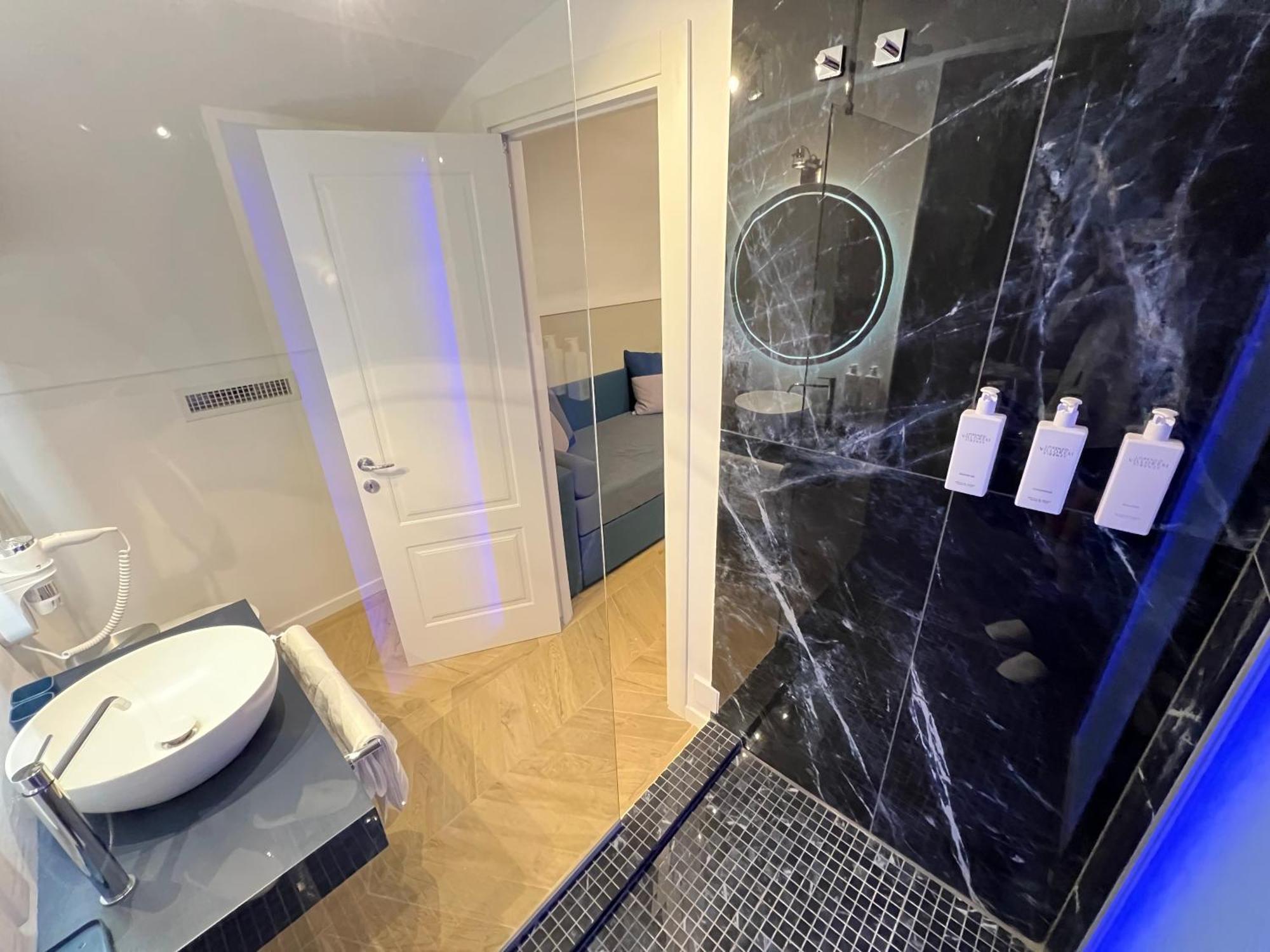 Rome Luxury Blue Suites- Love Екстер'єр фото